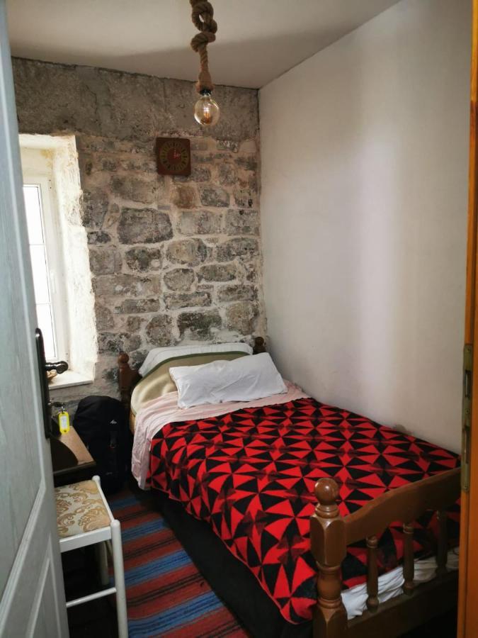 Hostel Michel 부드바 외부 사진